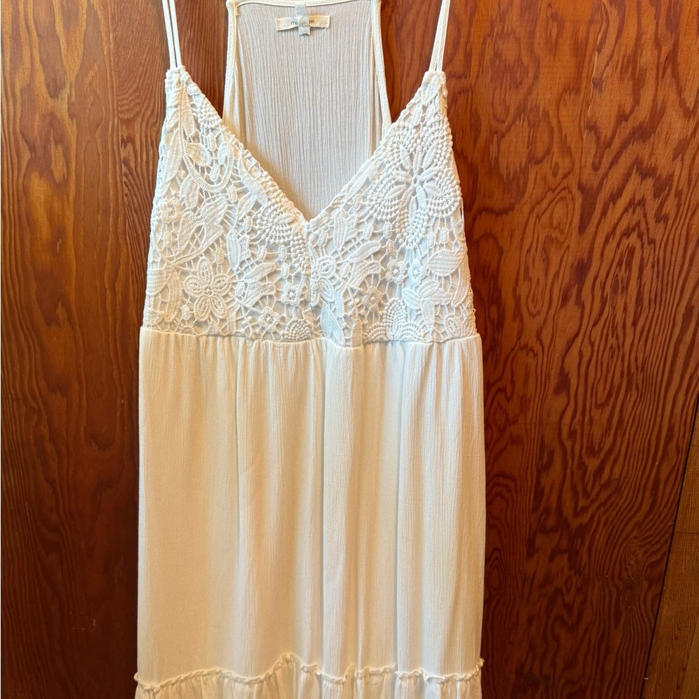 Women’s White Lace Dress size large
